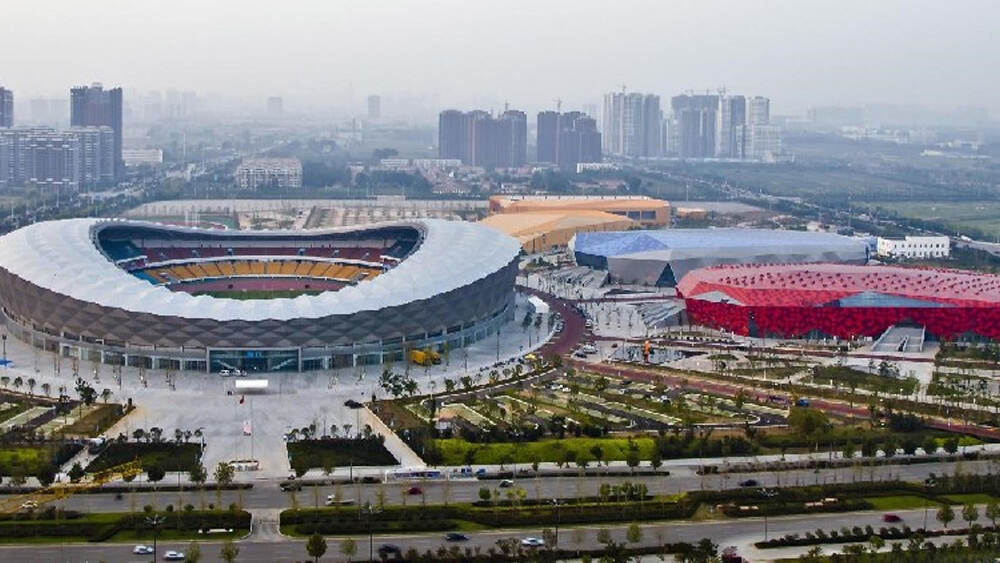 济宁市奥体中心三大场馆智能化施工工程公共安全技术防范系统工程（监控系统、停车场管理系统、电子巡更系统）、综合布线系统、视频显示系统、电子信息机房系统。